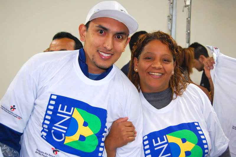 Rodrigo D. Ferreira e Sivi Rodrigo D. Ferreira e Sivi