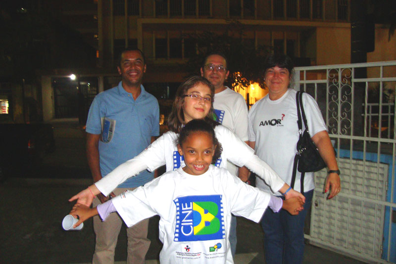 Gilberto com sua família e amigos de Itapecerica da Serra Gilberto com sua família e amigos de Itapecerica da Serra
